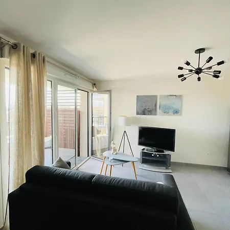 Cosy Et Confortable A Deux Pas Du Apartamento