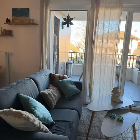 Cosy Et Confortable A Deux Pas Du Apartmán